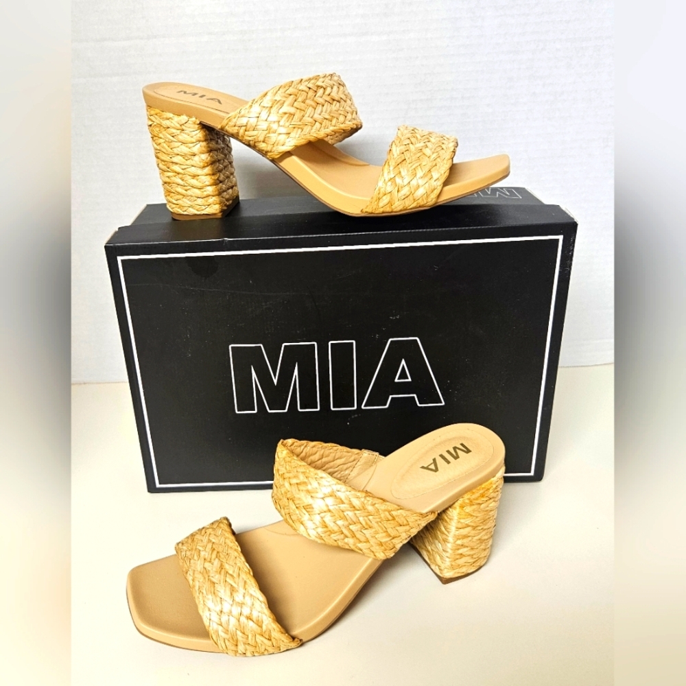 MIA Women's Woven Block Heel Sandals - Natural